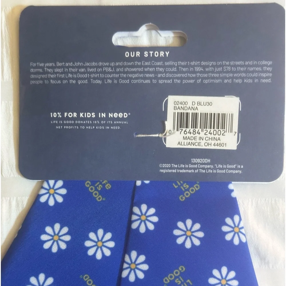 LIFE IS GOOD Dog Bandana Size Large 30